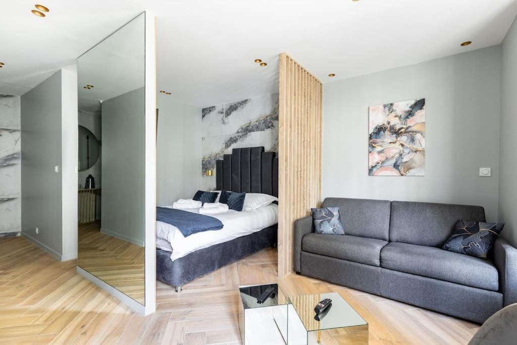 Neuilly/Paris :Magnifique Appartement 4P Exterior foto